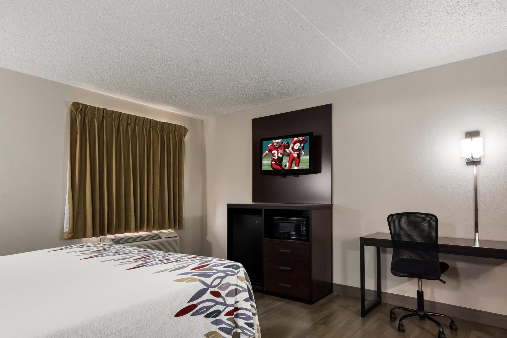 Red Roof Inn Hartford- Нью-Брітен Екстер'єр фото