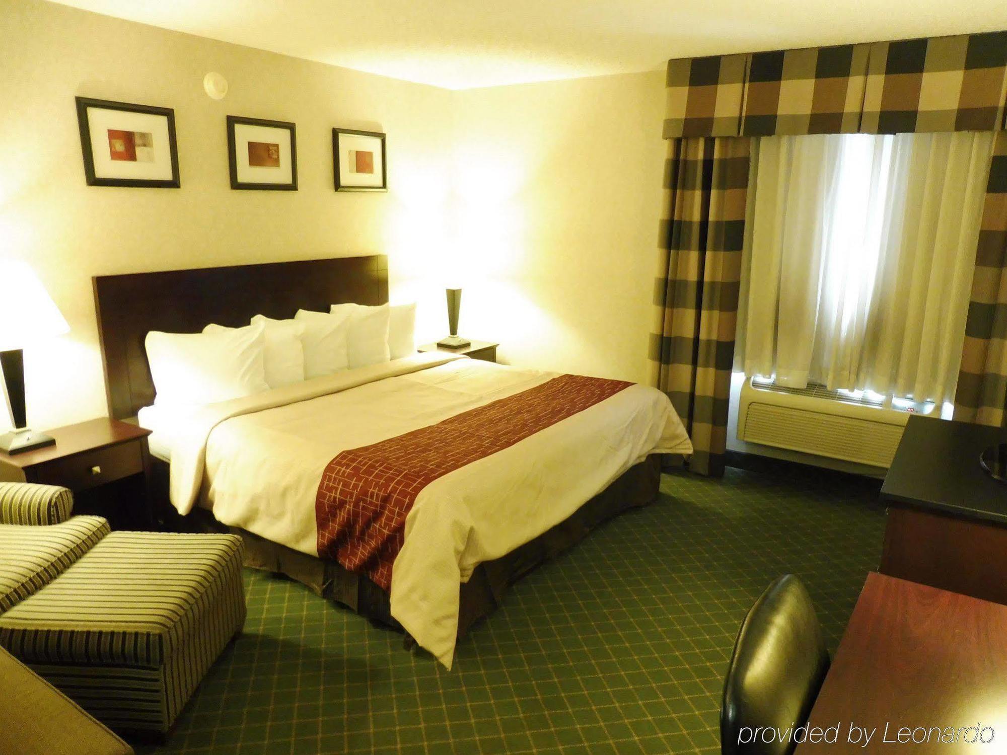 Red Roof Inn Hartford- Нью-Брітен Екстер'єр фото